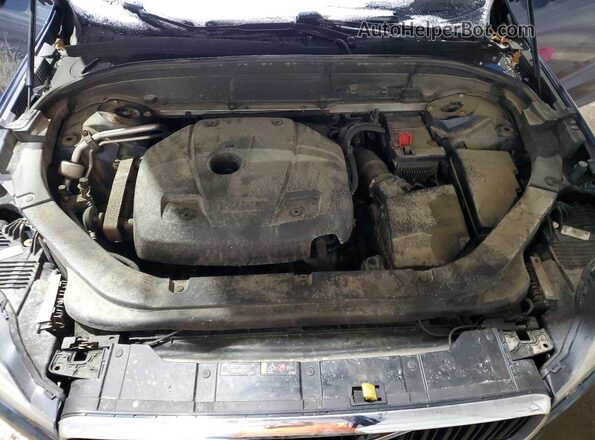YV4102RK3J1065115 2018 VOLVO XC60 Charcoal Vista interior trasera