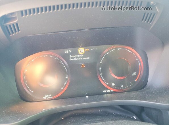 YV4102RK9M1871402 2021 VOLVO XC60 Silver 