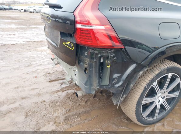 YV4102RL2M1737372 2021 VOLVO XC60 Black 