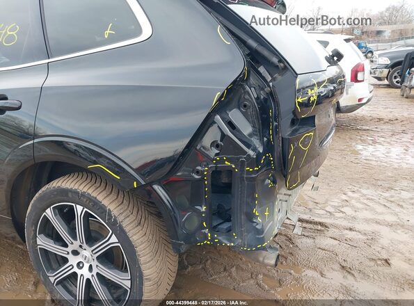 YV4102RL2M1737372 2021 VOLVO XC60 Black 