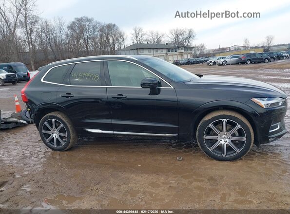YV4102RL2M1737372 2021 VOLVO XC60 Black 