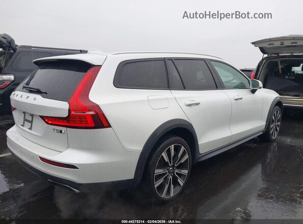 YV4102WK0L1031656 2020 VOLVO V60 CROSS COUNTRY White უკანა მარჯვენა