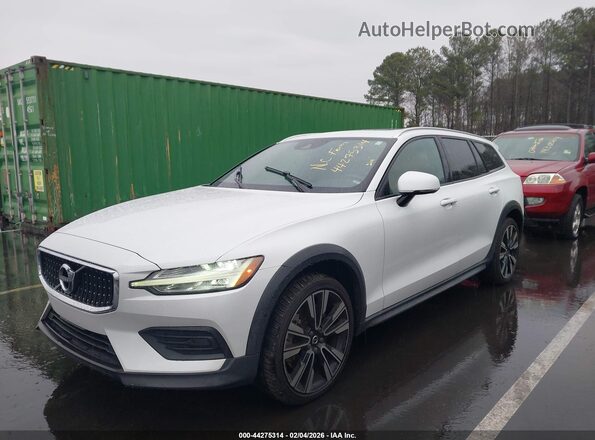 YV4102WK0L1031656 2020 VOLVO V60 CROSS COUNTRY White წინა მარცხენა ხედი სამი მეოთხედიდან