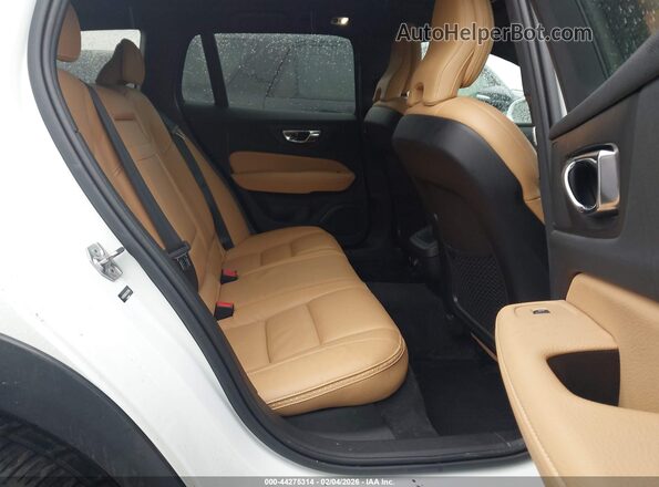 YV4102WK0L1031656 2020 VOLVO V60 CROSS COUNTRY White VIN კოდის სტიკერის ხედი