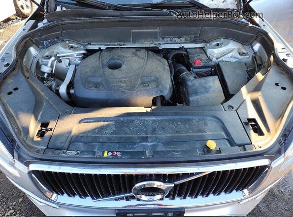 YV4102XK2G1085044 2016 VOLVO XC90 Silver Vista del compartimento del motor