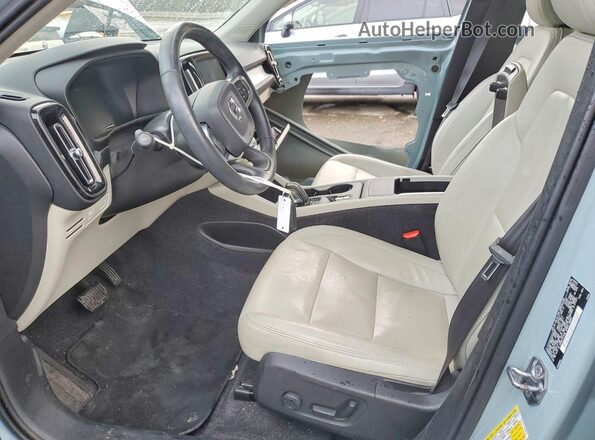 YV4162UK4K2140468 2019 VOLVO XC40 Blue Widok wnętrza z przodu