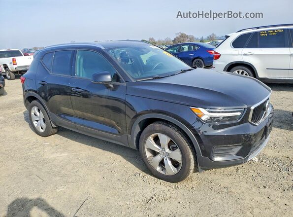 YV4162UK8L2267483 2020 VOLVO XC40 Black Front right