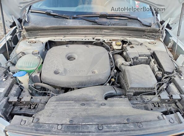 YV4162UM2M2525242 2021 VOLVO XC40 Gray Вид задньої частини салону