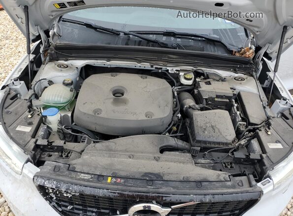 YV4162UM6M2595553 2021 VOLVO XC40 White Widok komory silnika