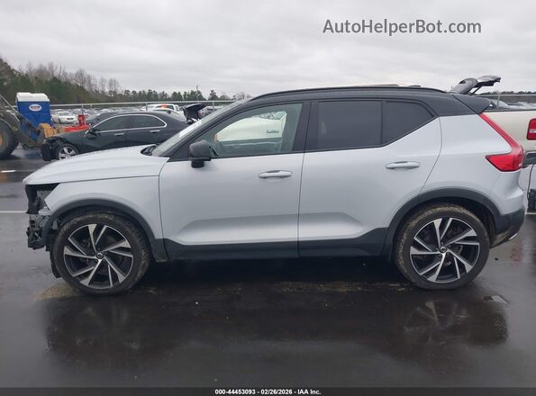 YV4162UM7L2234301 2020 VOLVO XC40 Gray 