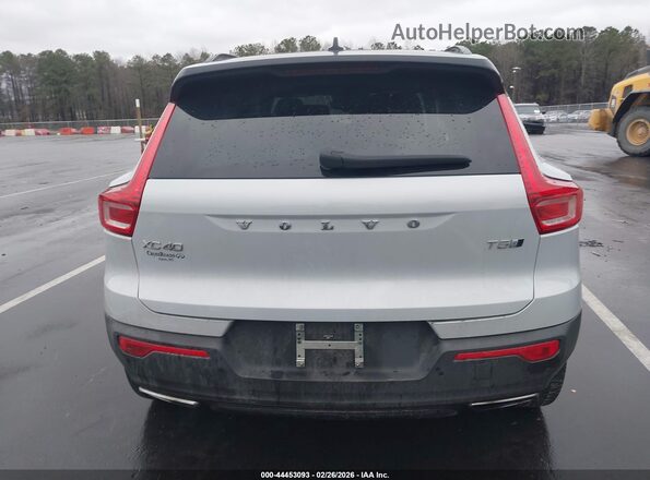 YV4162UM7L2234301 2020 VOLVO XC40 Gray 