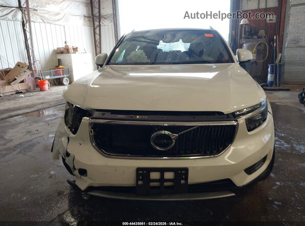 YV4162XZ6K2010524 2019 VOLVO XC40 Белый Вид щитка приборов