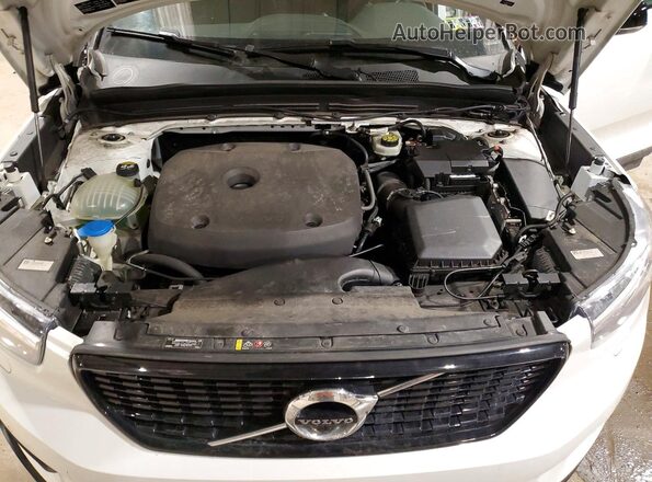 YV4162XZ8K2003400 2019 VOLVO XC40 Белый Вид подкапотного пространства