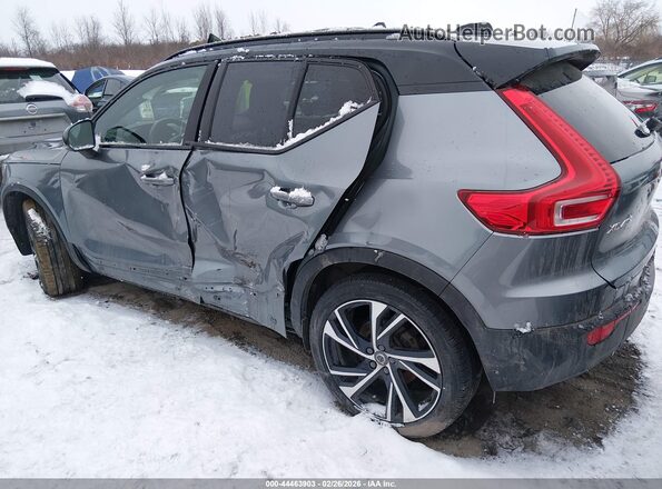 YV4162XZ9K2003874 2019 VOLVO XC40 Gray 