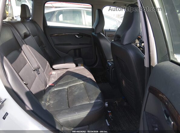 YV440MBK3G1244377 2016 VOLVO XC70 White VIN կոդի պիտակի տեսք