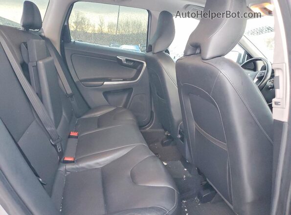 YV4612RK1G2829291 2016 VOLVO XC60 Silver Vista interior trasera