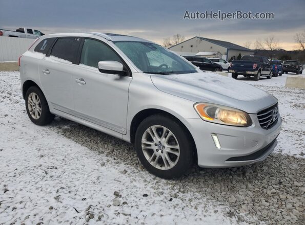 YV4612RK1G2829291 2016 VOLVO XC60 Silver 