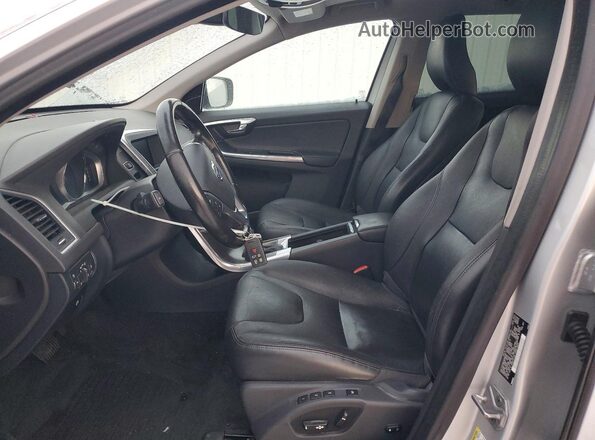 YV4612RK1G2829291 2016 VOLVO XC60 Silver Vista interior delantera