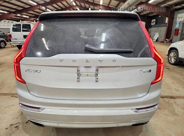 YV4A22PL0J1364339 2018 VOLVO XC90 Silver Հետևի տեսք