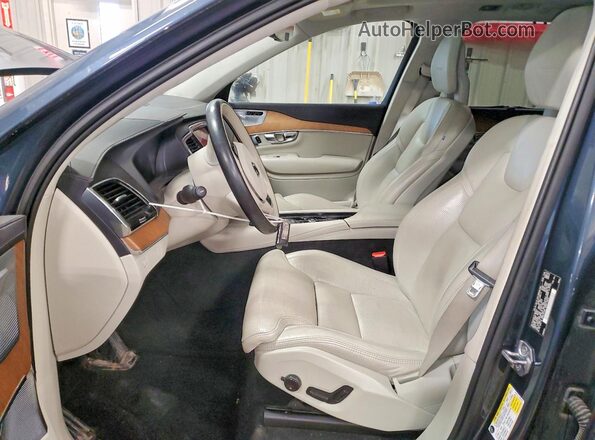 YV4A22PL9L1581245 2020 VOLVO XC90 Синий Вид салона спереди