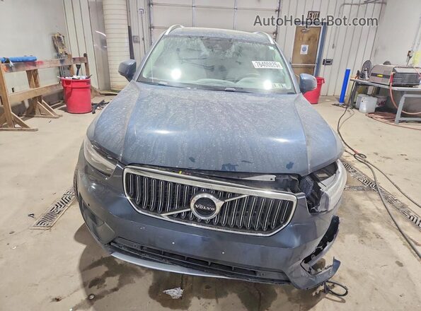 YV4AC2HL2K2071775 2019 VOLVO XC40 Gray Front view