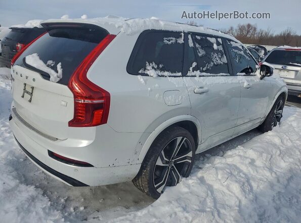 YV4BR0CMXN1789415 2022 VOLVO XC90 White 