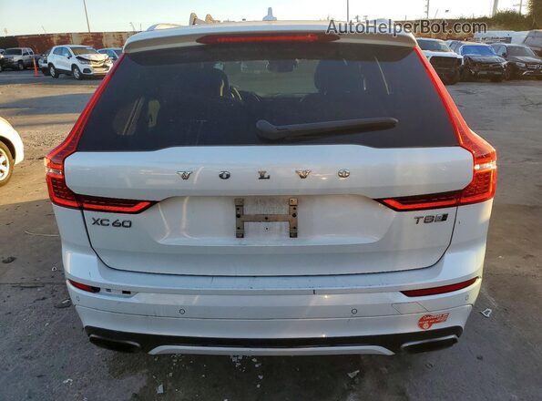 YV4BR0DM5J1079718 2018 VOLVO XC60 White Vista frontal