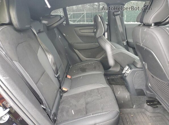 YV4ED3GM2P2058689 2023 VOLVO C40 Black უკანა სავარძლების ხედი