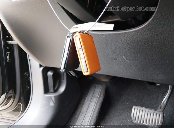 YV4ED3UK4P2979881 2023 VOLVO XC40 RECHARGE PURE ELECTRIC Black Вид панелі приладів