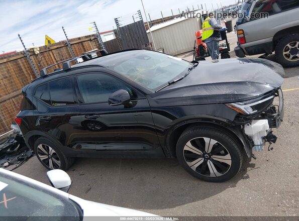 YV4ED3UK4P2979881 2023 VOLVO XC40 RECHARGE PURE ELECTRIC Black 
