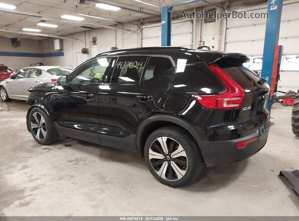 YV4ED3UL2P2963901 2023 VOLVO XC40 RECHARGE PURE ELECTRIC Черный Задняя левая четверть