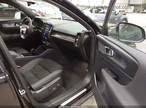 YV4ED3UL2P2963901 2023 VOLVO XC40 RECHARGE PURE ELECTRIC Черный Вид салона спереди