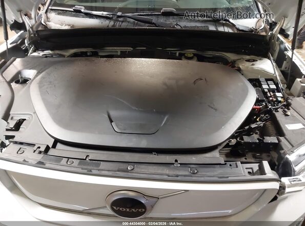 YV4ED3UR0M2553467 2021 VOLVO XC40 RECHARGE PURE ELECTRIC White Rear view