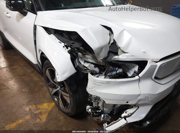 YV4ED3UR0M2553467 2021 VOLVO XC40 RECHARGE PURE ELECTRIC White 