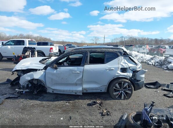 YV4ED3UR7M2576244 2021 VOLVO XC40 RECHARGE PURE ELECTRIC White Սալոնի 360 աստիճան տեսք