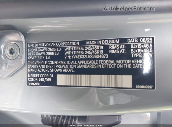 YV4EK3ZL5S2604873 2025 VOLVO EX30 Blue Vista del compartimento del motor