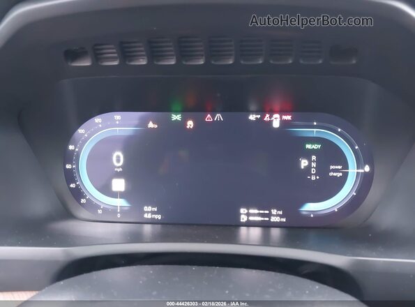 YV4H60CW2P1995982 2023 VOLVO XC90 RECHARGE PLUG-IN HYBRID Champagne 