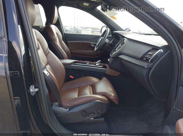 YV4H60CX1P1941548 2023 VOLVO XC90 RECHARGE PLUG-IN HYBRID Black Vista interior delantera