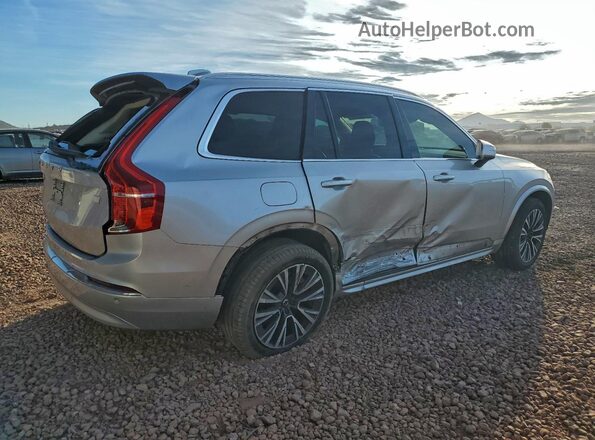 YV4H60CZ9N1854298 2022 VOLVO XC90 Серебряный Задняя правая четверть