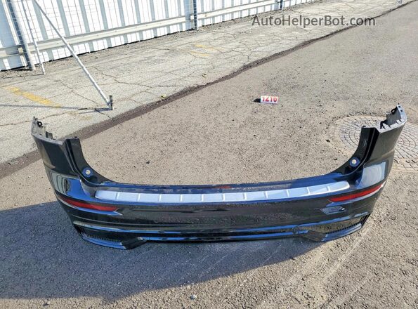 YV4H60DJ4R1889989 2024 VOLVO XC60 Black Widok naklejki z numerem VIN