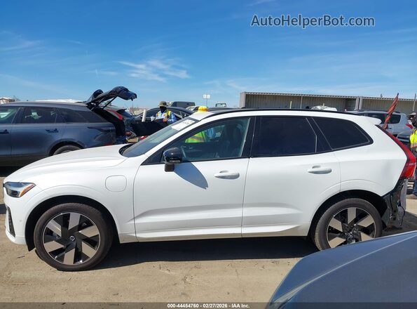 YV4H60DL1R1933867 2024 VOLVO XC60 RECHARGE PLUG-IN HYBRID White 