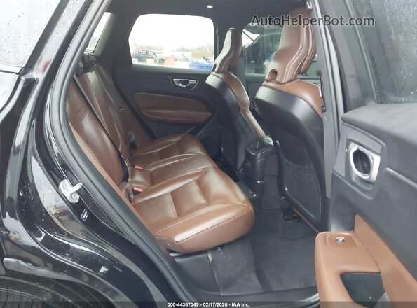 YV4H60DL2R1782974 2024 VOLVO XC60 RECHARGE PLUG-IN HYBRID Black Vista de la etiqueta del VIN