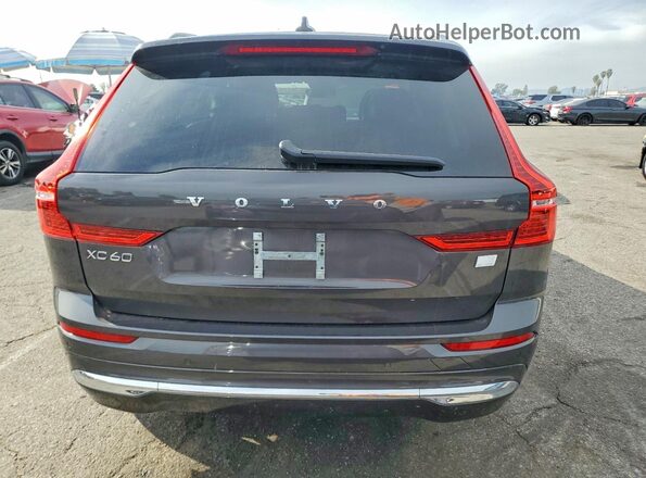YV4H60DV3P1213453 2023 VOLVO XC60 Gray უკანა ხედი