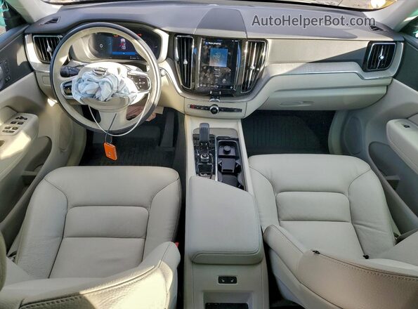 YV4H60DW3P1385460 2023 VOLVO XC60 Silver Dashboard view