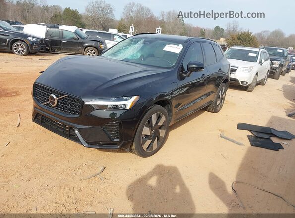 YV4H60RC8S1029514 2025 VOLVO XC60 PLUG-IN HYBRID Black Przód lewy