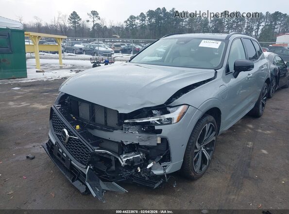 YV4H60RM7S1138667 2025 VOLVO XC60 PLUG-IN HYBRID Gray Widok z przodu
