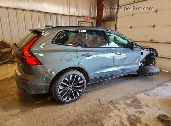 YV4H60RM7T1423788 2026 VOLVO XC60 Серебряный Задняя правая четверть