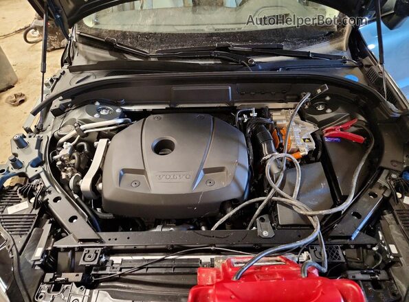 YV4H60RM7T1423788 2026 VOLVO XC60 Серебряный Вид задней части салона