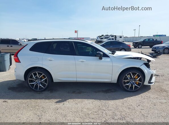 YV4H60RP1S1180472 2025 VOLVO XC60 PLUG-IN HYBRID White Սալոնի հետևի տեսք