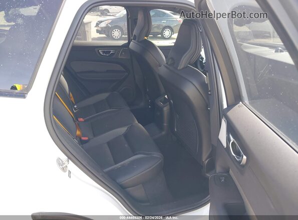 YV4H60RP1S1180472 2025 VOLVO XC60 PLUG-IN HYBRID White VIN կոդի պիտակի տեսք